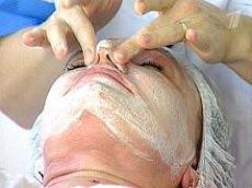 Маски из тараканов помогут вернуть молодость и красоту