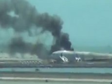 Boeing-777 упал при посадке в аэропорту
