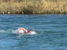 Тренировка Хабиба Нурмагомедова в ледяной воде попала на видео