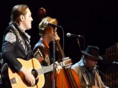Arcade Fire спели вместе с Нилом Янгом