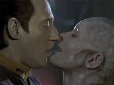 TOP-20 самых гадких поцелуев в кино