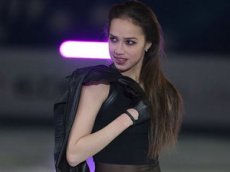 Показательный номер Алины Загитовой на шоу Тутберидзе «Чемпионы на льду»