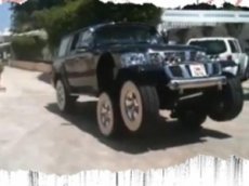 Игрушки для шейхов: автомобиль-паук