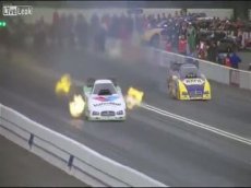 Взрыв болида на автогонке в США