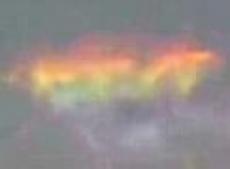 Радужные облака перед землетрясением в Китае