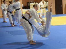 Дзюдоистка положила на лопатки Владимира Путина