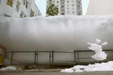 Sony залила мыльной пеной целый город