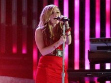 Аврил Лавин на закрытии Олимпиады в Ванкувере