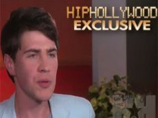 Журналист извинился перед Уиллом Смитом за поцелуй