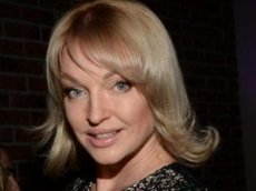 Анастасия Волочкова поразила поклонников короткой стрижкой