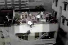 Китайская полиция спасла самоубийцу-неудачника