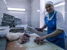 Как готовят колбасу на российских комбинатах (Осторожно, мат!)
