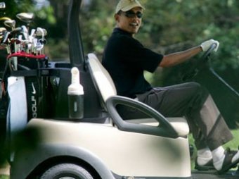 Поляки шокированы: Обама во время похорон Качиньского играл в гольф