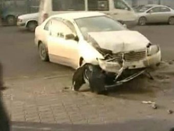 В центре Екатеринбурга водитель иномарки сбил на "зебре" 8 женщин