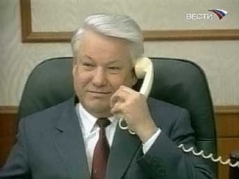В честь 80-летия Ельцина в Екатеринбурге откроют «глыбу в движении»