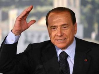 Берлускони стал лампедузцем, пообещав избавить остров от африканцев