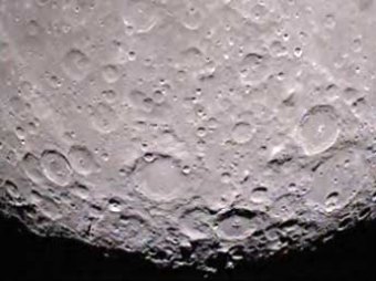 Американский зонд снял видео с обратной стороны Луны