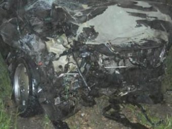 В крупной аварии на Алтае заживо сгорели семь человек, в том числе двое детей