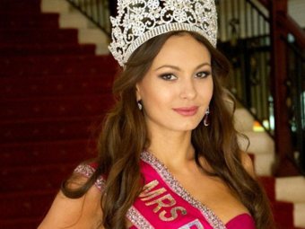 Затравленная Инна Жиркова отказалась от короны "Миссис России"