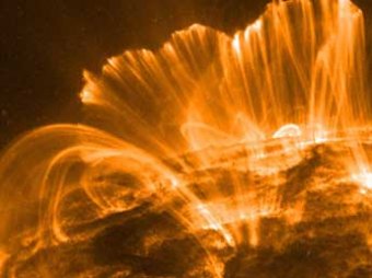 Из-за выброса плазмы на Солнце землян ждет сильнейшая магнитная буря