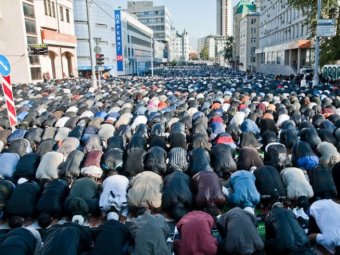 Ураза-байрам 2013: мусульмане отметили окончание поста Рамадана (ВИДЕО)