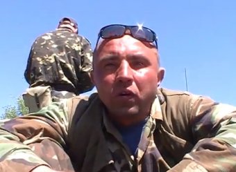Украинские военные пригрозили «мистеру Яценюку» повернуть колонну на Киев