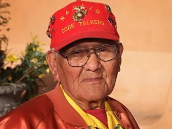 В США умер последний из военных шифровальщиков племени навахо
