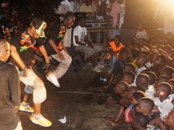 В давке на рэп-концерте в Гвинее погибли 24 человека