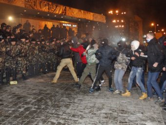Опубликовано видео беспорядков в Киеве из-за концерта Лорак