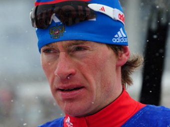 Максим Вылегжанин выиграл этап Кубка мира по скиатлону в Рыбинске