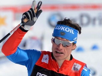 Максим Вылегжанин стал чемпионом в скиатлоне на ЧМ в Швеции (ВИДЕО)