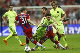 "Бавария" - "Барселона": победа немцев со счетом 3:2 вывела испанцев в финал Лиги чемпионов (ВИДЕО)