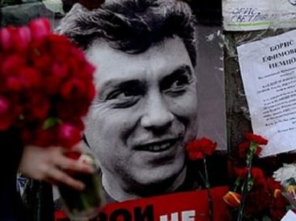 СМИ узнали сумму аванса за убийство Немцова
