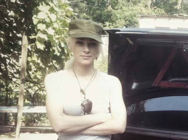 Экс-участница шоу "Дом 2" Наталья Хим уехала воевать на Донбасс (фото)