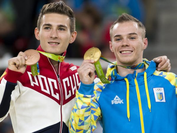 Украинские СМИ затравили своего гимнаста-"сепаратиста", взявшего "золото" Олимпиады (ФОТО)