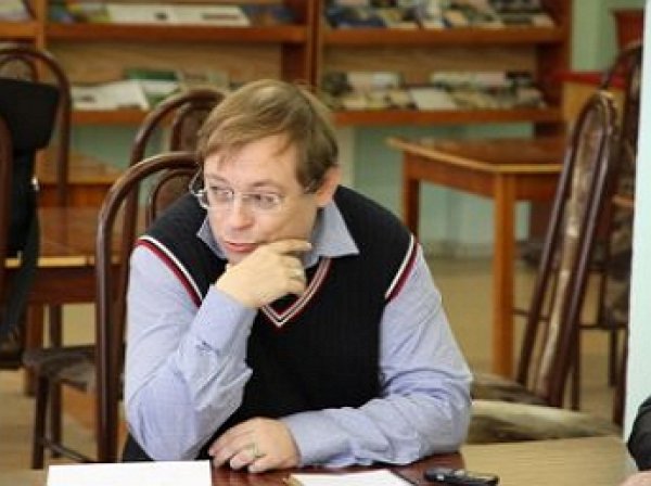 Посвящение в студенты в Кемерово закончилось скандалом и увольнением декана истфака КемГУ (ФОТО)