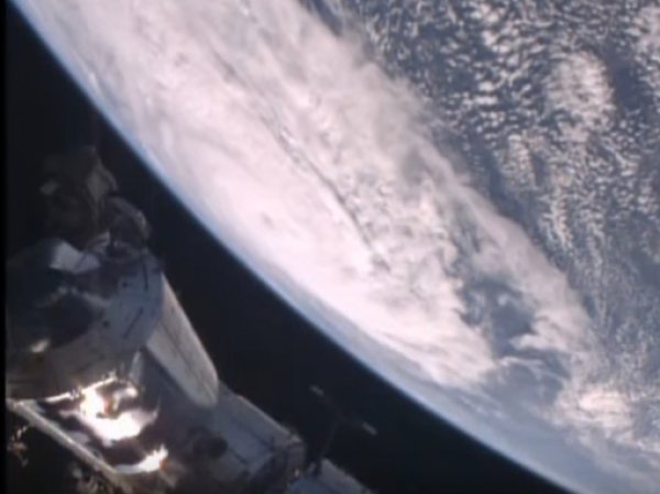 В NASA показалиВИДЕО циклона "Дебби", снятое с МКС