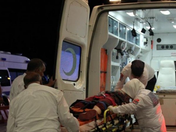 В аварии в Турции попали 16 украинцев, двое госпитализированы (ВИДЕО)