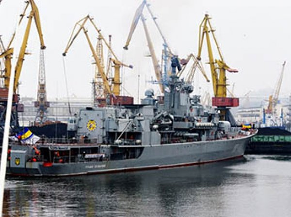 Флагман ВМС Украины сломался сразу после ремонта