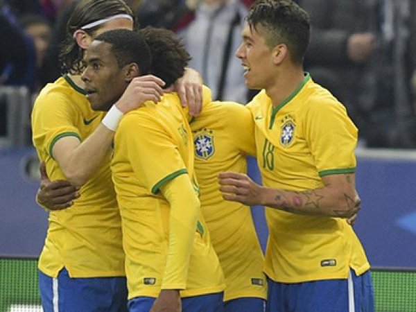 YouTube ВИДЕО: сборная Бразилии забила Австралии самый быстрый гол в своей истории