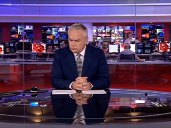 "Так выглядит конец света": соцсети отреагировали на напряженное молчание ведущего BBC в эфире (ВИДЕО)
