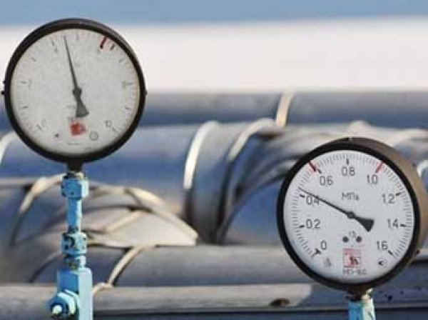 СМИ сообщили о прорыве магистрального газопровода в Москве: столб газа выбросило на 1 км (ВИДЕО)