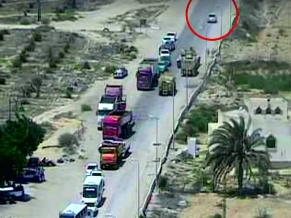В Египте танк расплющил "шахид-мобиль" со взрывчаткой (ВИДЕО)