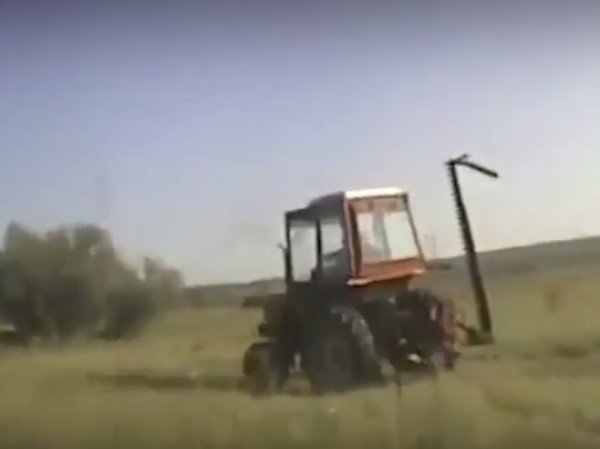 На YouTube появилось ВИДЕО погони полиции со стрельбой за пьяным трактористом под Иркутском
