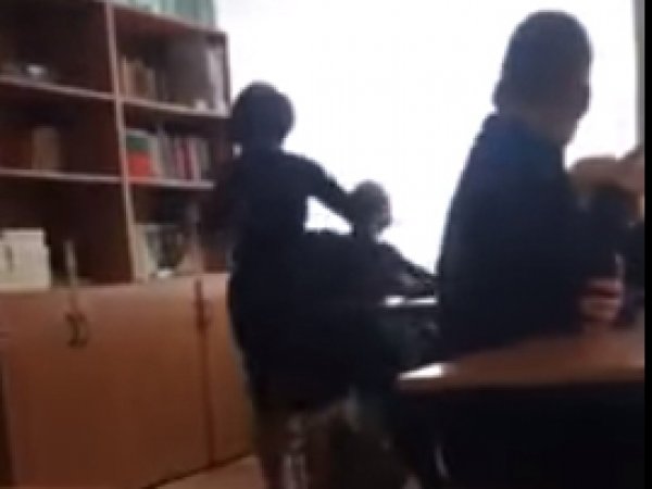 В Рязанской области учительница побила мешавшего ей вести урок ученика