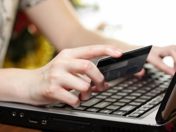 В России предложили обложить пошлинами покупки в Интернете дороже €20