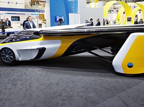 Прототип летающего автомобиля AeroMobil 4.0 представили на автосалоне во Франкфурте (ФОТО, ВИДЕО)