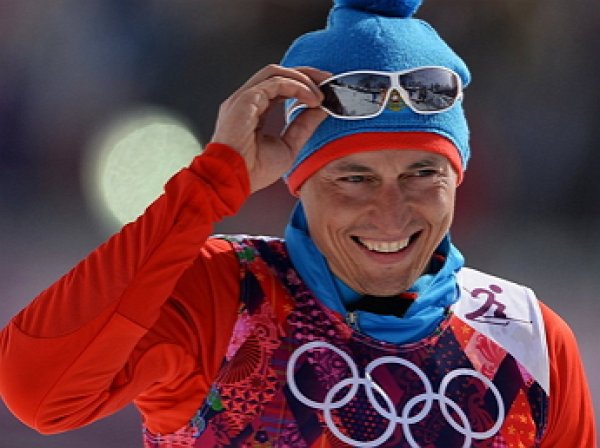 Лыжник Легков и Белов пожизненно дисквалифицированы за допинг