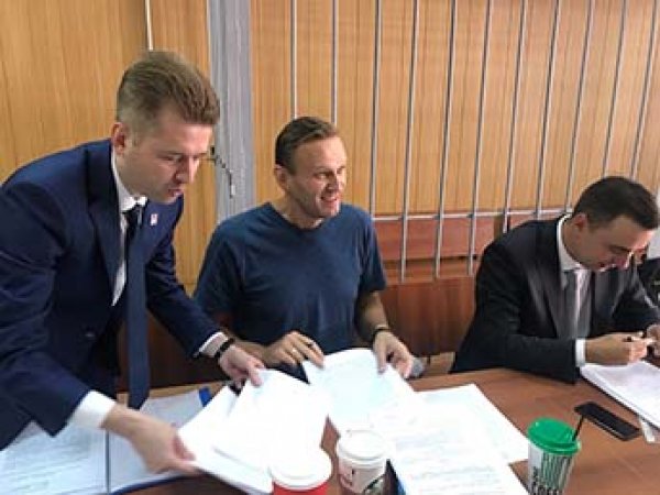 Навального арестовали на 30 суток за январскую акцию