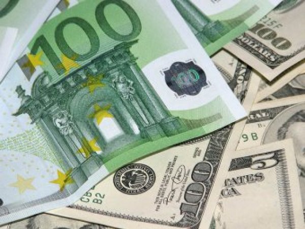 Курс доллара на сегодня, 25 октября 2018: прогноз по доллару и евро на 2019 год дали эксперты